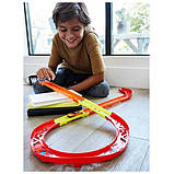 Трек Hot Wheels Хот Вілс "Крутий поворот" із серії "Конструктор трас" додаток для треків Mattel (GLC88), фото 3