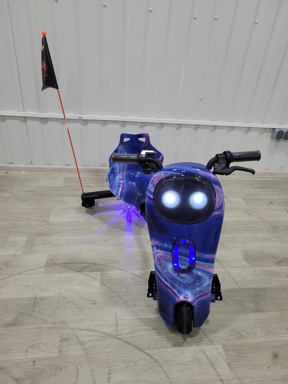 Електроскутер триколісний для райдерів Дрифт-карт Windtech Drift Cart 8 ⁇  Crazy Bug космос з очима