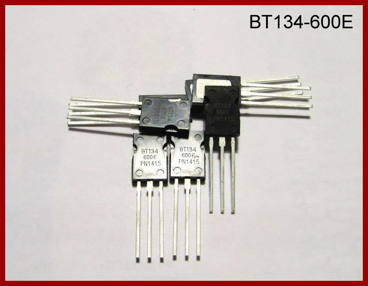 BT134-600E, симистор, 4 А, 600 В.