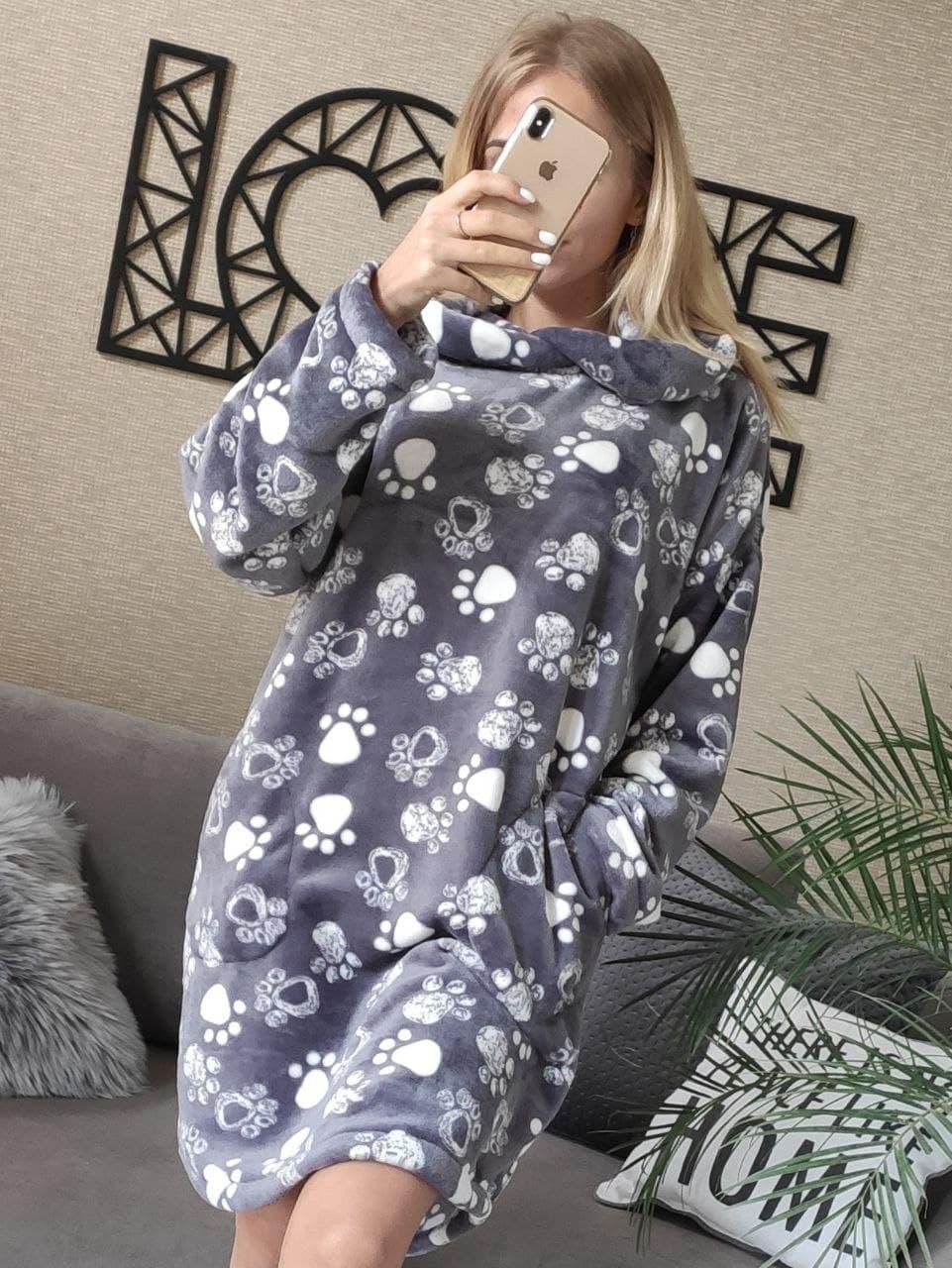 Жіноча тепла махрова туніка для дому сіра з капюшоном, фото 1