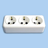 РА16-243 Розетка 3 гнізда євро Bylectrica
