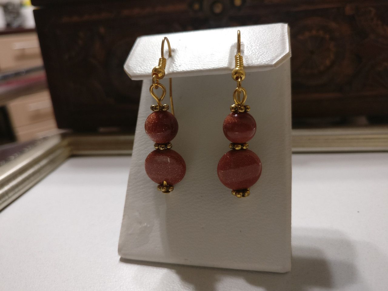 Серьгиизавантюрина золотий пісок