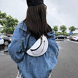 Жіноча класична маленька бананка з ланцюжком поясна сумка біла, фото 7