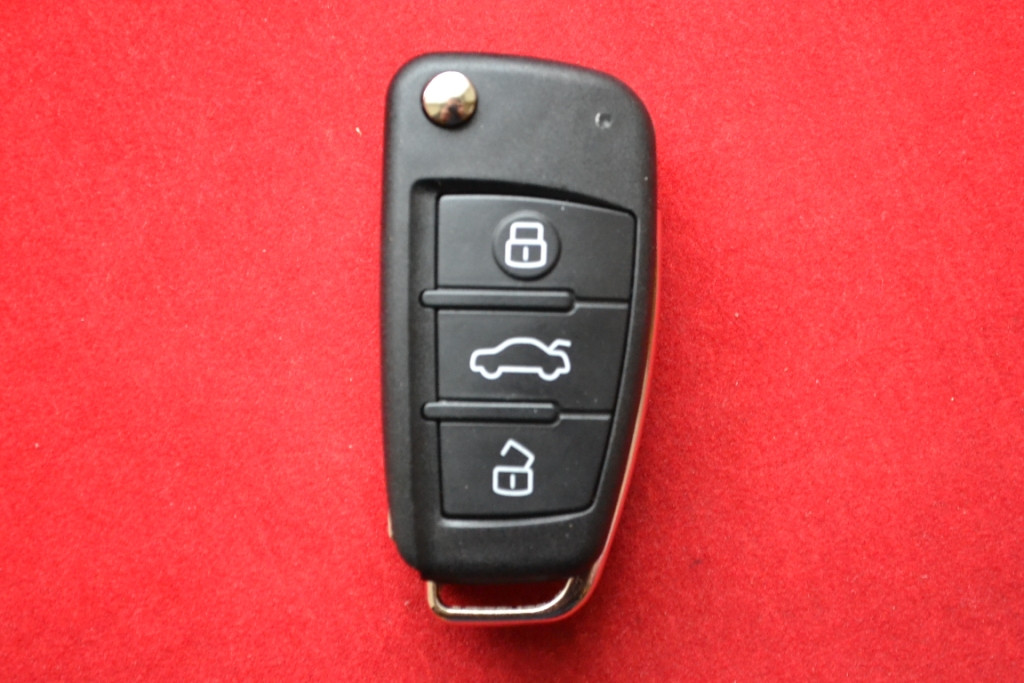 Выкидной ключ Chevrolet, Lanos, Sens, Ваз тип брелка AUDI A6 - фото 3 - id-p385238