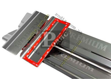 Накладки на пороги "Premium" Kia Picanto III 2017- (4 шт.), метал) — Захисні накладки на пороги Кіа Піканто 3