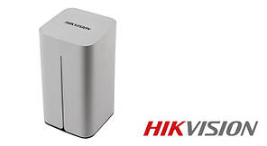 IP відеореєстратор Hikvision DS-7108NI-E1/V/W