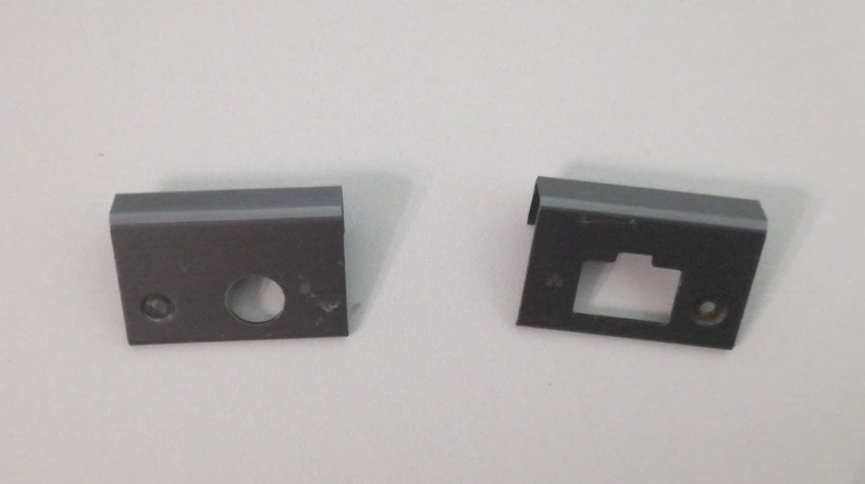 Заглушки на петлі Dell Latitude E5270 б/в