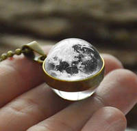 Кулон, подвеска планета, на цепочке Луна бронзовая оправа