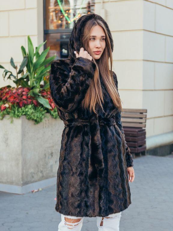 Тепла шуба з поясом