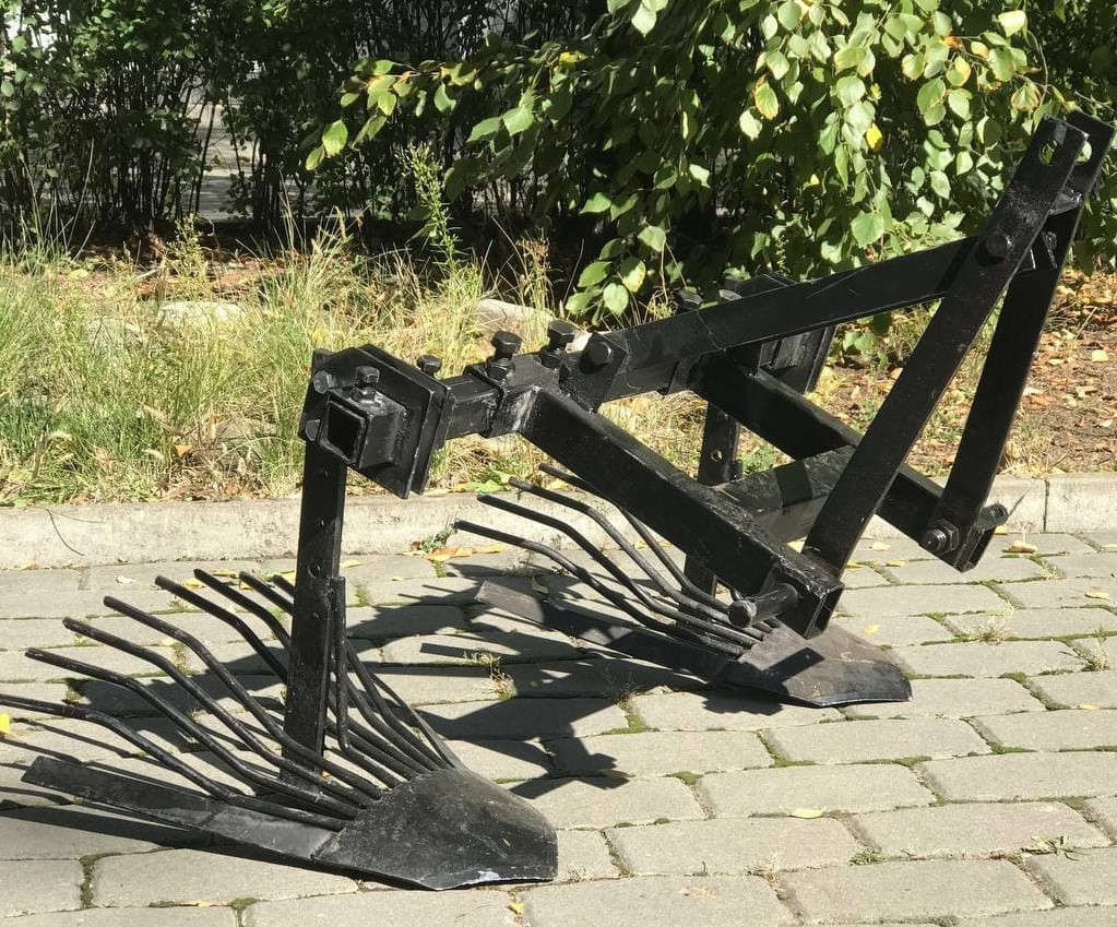 Копалка дворядна віялова Stronger-2R-3Т
