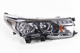 Фара передня права ліва Toyota Corola E17 2013 2014 2015 2016