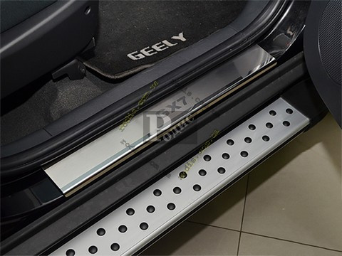 Накладки на пороги "Premium" Geely Emgrand X7 2013- (4 шт.), метал) — Захисні накладки на пороги Джили