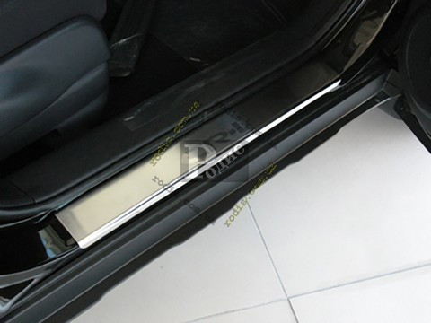 Накладки на пороги "Premium" Honda CR-V III 2006-2012 (4 шт., метал) — Захисні накладки на пороги Хонда СР-В