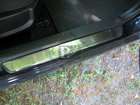 Накладки на пороги "Premium" Hyundai Elantra IV (HD) 2006-2011 (4 шт., пластик) — Захисні накладки на пороги