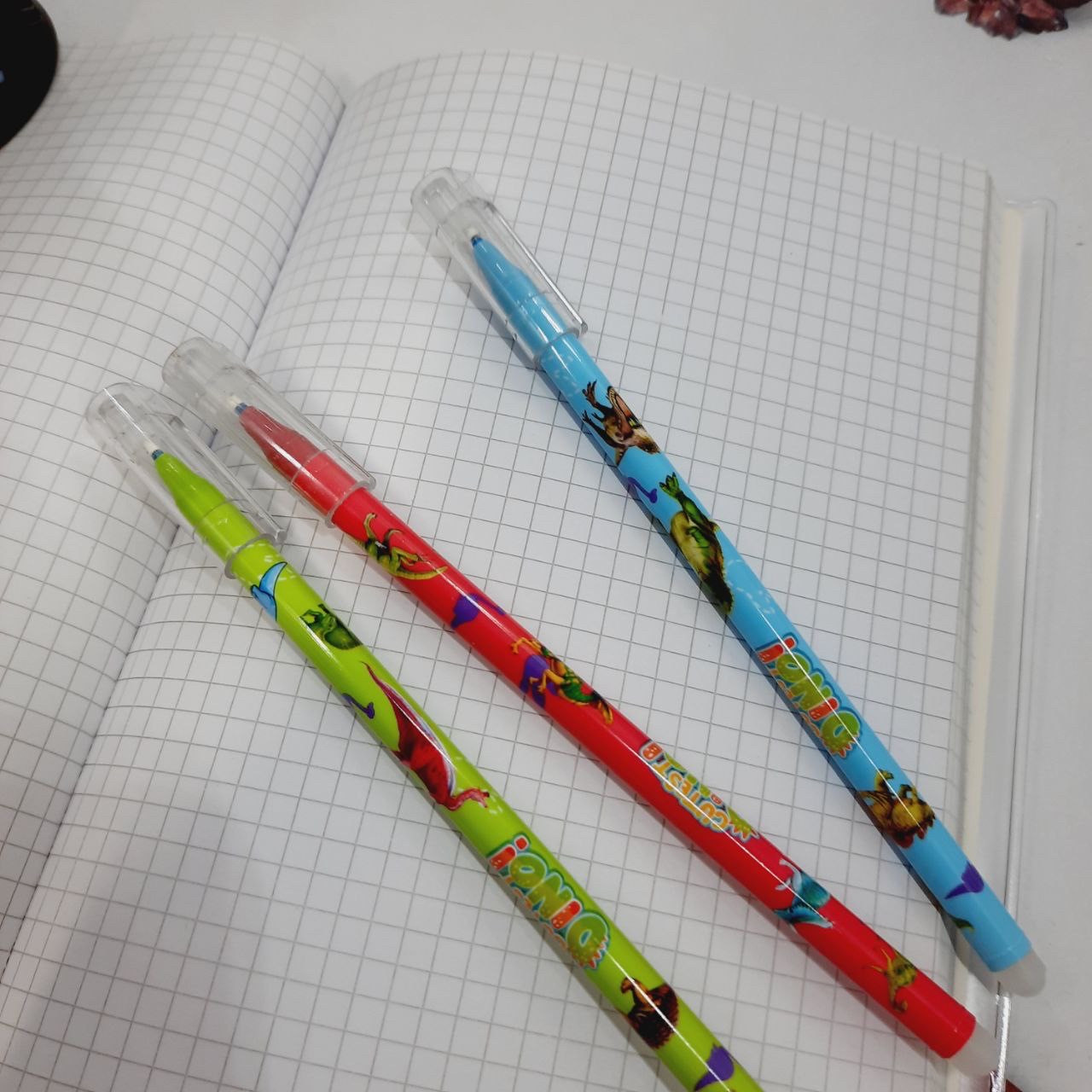 Ручка гелева Пише Стирає синя Dino, фото 1