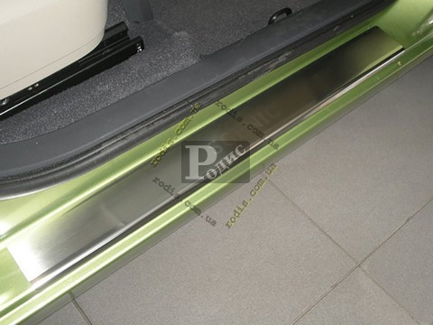 Накладки на пороги "Premium" Renault Scenic II / Grand Scenic II 2003-2009 (4 шт.) — Захисні накладки