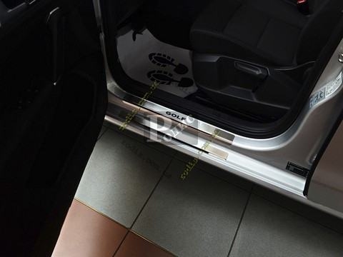 Накладки на пороги "Premium" Volkswagen Golf Sportsvan 2014- (8 шт.) — Захисні накладки на пороги