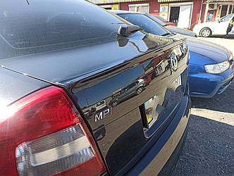 Lip-спойлер на багажник Skoda Octavia A5