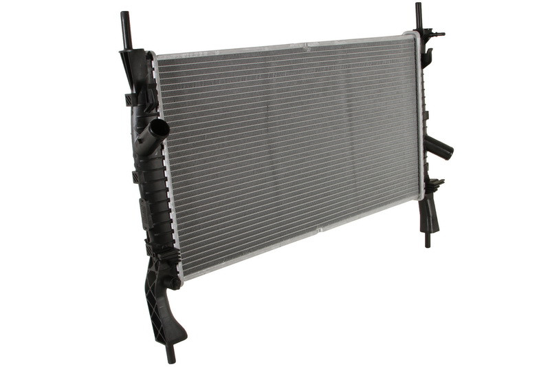 Радіатор охолодження двигуна Ford Tansit TDCi 2,2/2,4 TDCi NRF