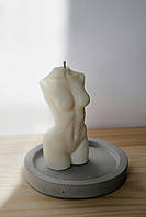 Свічка з соєвого воску Жіноче тіло з бетонною підставкою
