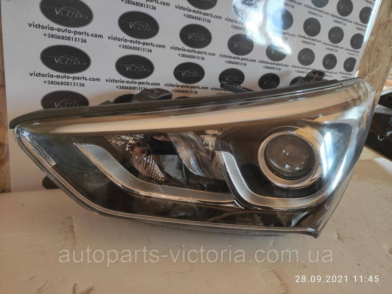 Фара Hyundai Santa Fe 17-18 ліва галоген