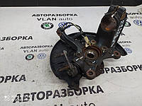 Поворотний кулак (цапфа) (ліва передня) VW Б 7 USA 2.5б 2012р