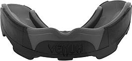 Капа для боксу одностороння капа боксерська для єдиноборств Venum Predator Mouthguard Black Black