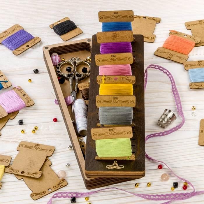 Скринька для рукоділля + 23 бобінки FLZB(N)-044