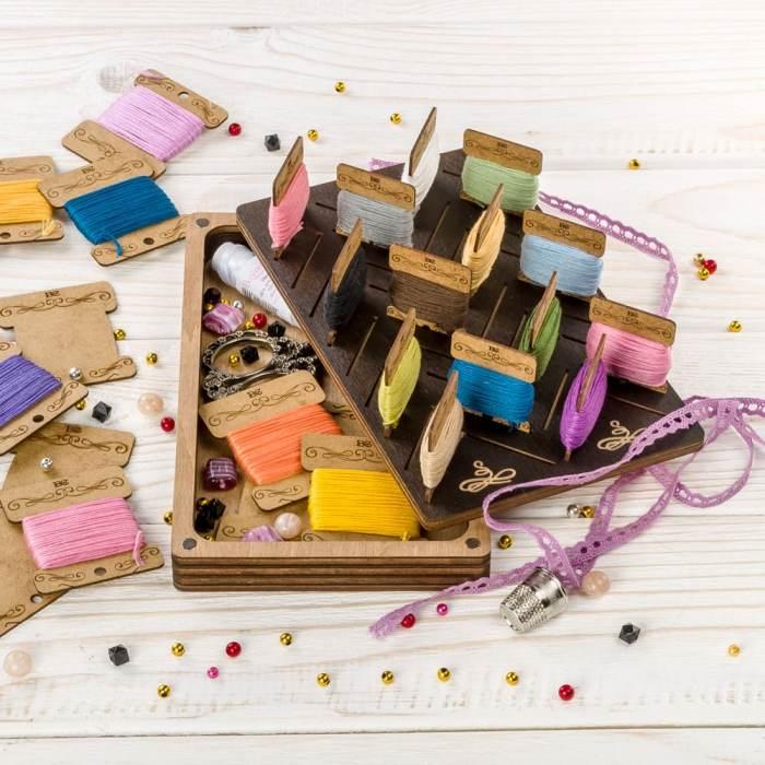 Скринька для рукоділля + 38 бобінок FLZB(N)-056, фото 1
