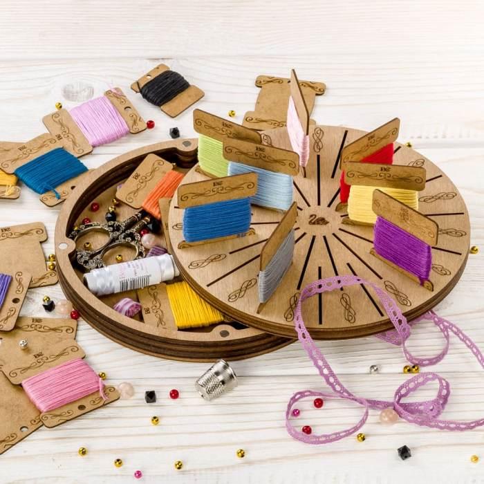 Скринька для рукоділля + 32 бобінки FLZB(N)-057, фото 1