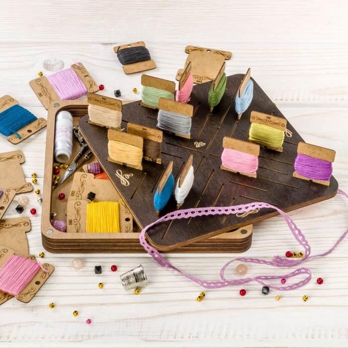 Скринька для рукоділля + 46 бобінок FLZB(N) — 064 FLZB(N) - 064, фото 1