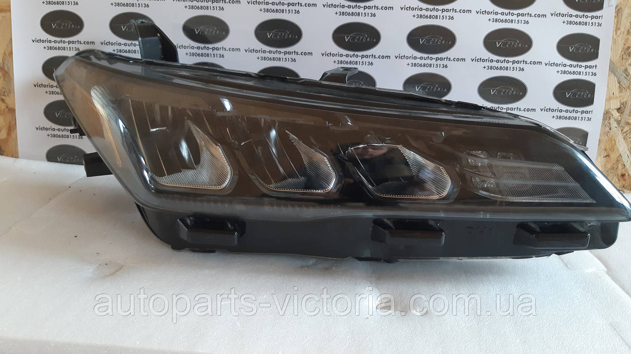 Фара Toyota Avalon 19-20 права Full LED, фото 1