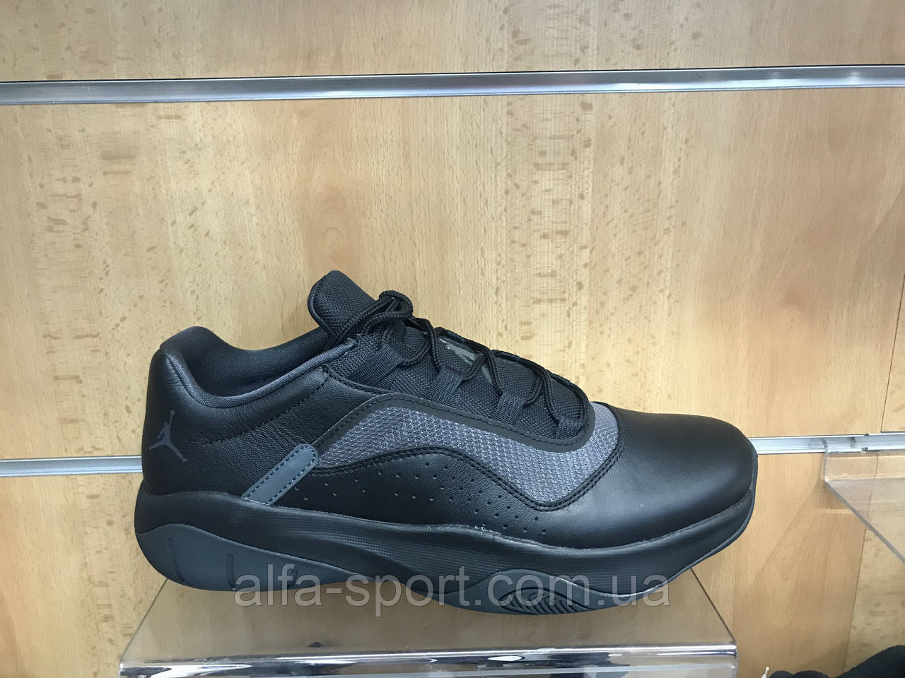 Кроссовки Air Jordan 11 CMFT Low (CW0784-003)
