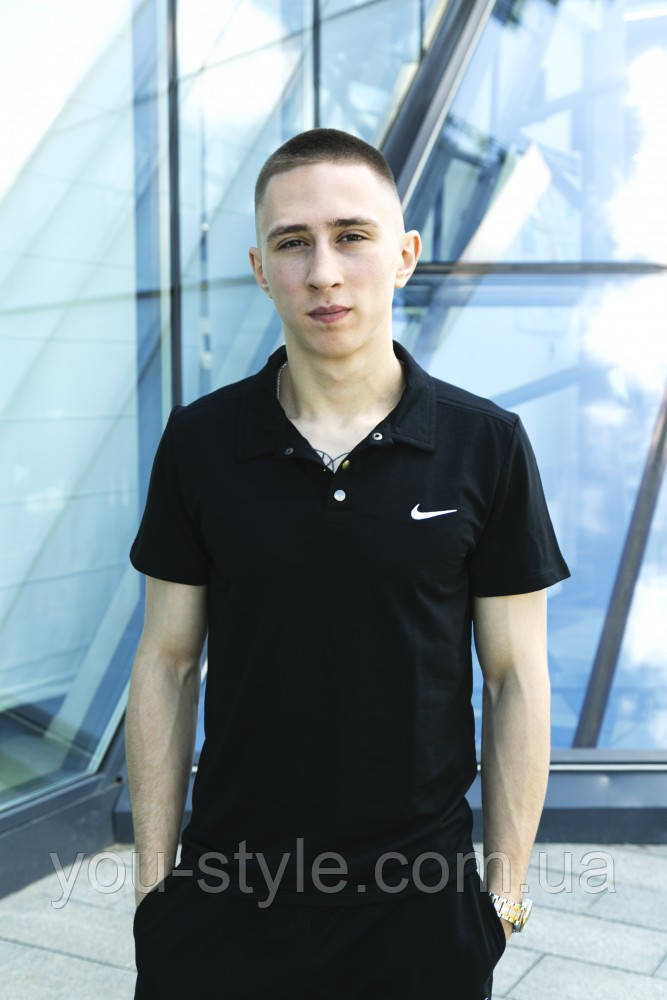 Поло чоловіче трикотажне Nike чорне