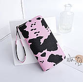 Гаманець з коров'ячим принтом рожевий