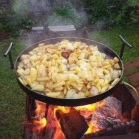 Сковорода з ніжками для пікніка риболовлі або відпочинку на природі та дачі з диска борони 50 см зі сталі.