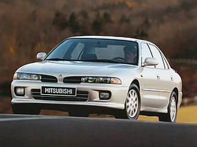 Задній амортизатор MITSUBISHI Galant 7 від 1993 г із двигунами 1,8 2,0 2,5 (Стийки на Галант), фото 3