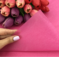 Бумага тишью в листах 50х75 см, розовая (Китай)