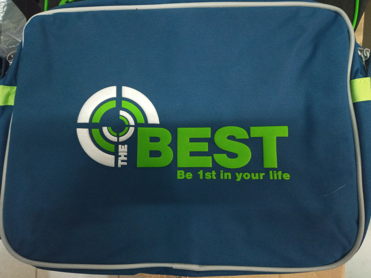 Сумка молодіжна через плече 551851 The Bes