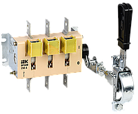 Выключатель-разъединитель ВР32-35A31240 250А рукоятка спереди IEK (SRK01-121-250)