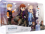 Холодне серце Великий набір ляльок Анна й Ельза Крістоф Олаф і Свен Frozen 2 Petite Dolls, фото 5