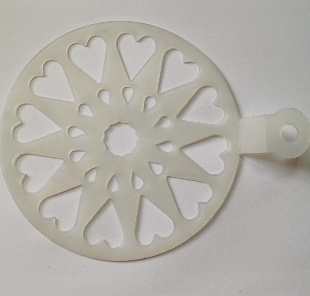 Трафарет для торта Сердечка 15 см (201163)