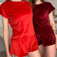 Велюрова піжама жіноча з шортами