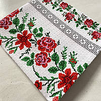 Готовий вафельний рушник з трояндами і українським орнаментом 45х70 см