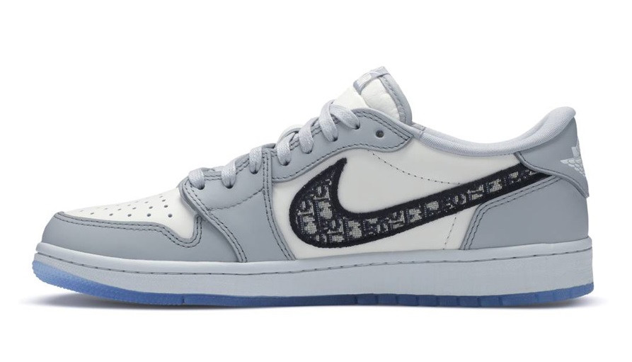 Nike Jordan X Dior Купить