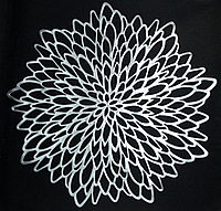 Подтарельник 38 см Цветок-прокси сервировочный коврик Серебро