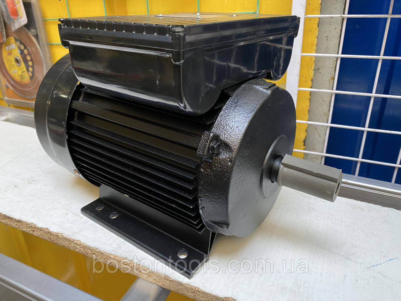 Електродвигун 1.8 кВт/3000 вал 24мм, фото 1