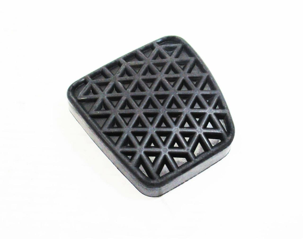 Накладка на педаль зчеплення GM 39009722 OPEL Astra-K & CHEVROLET Cruze (New Model)