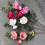 Штучна гілка Троянди 3-ка 80 см. світло персиковий, фото 3