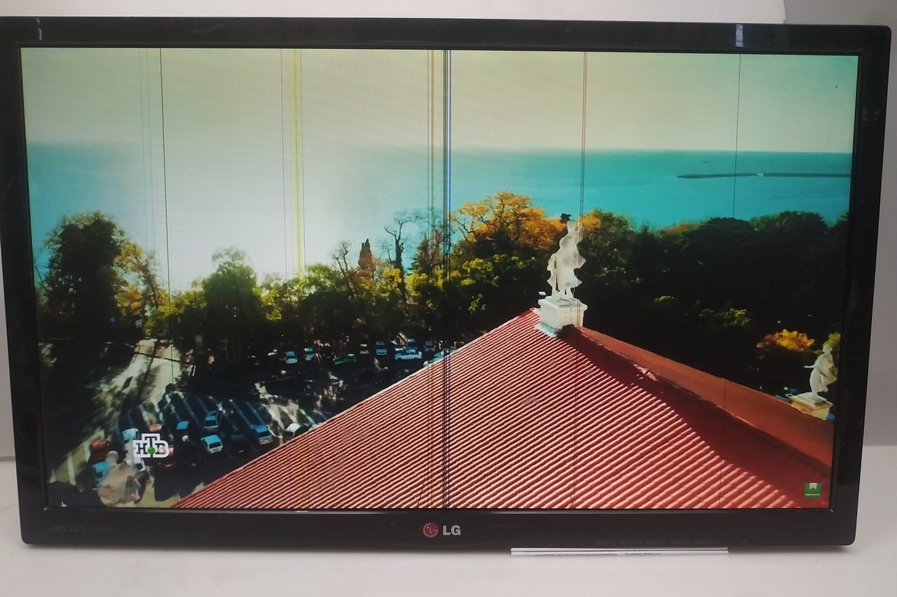 Большой Лед монитор 24" LG 24EA53T (IPS, FullHD) с дефектом. мониторы